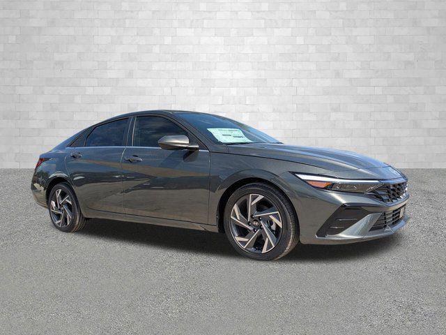 2025 Hyundai Elantra - $26,133
