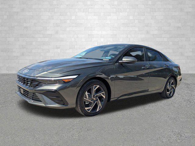 2025 Hyundai Elantra - $26,133