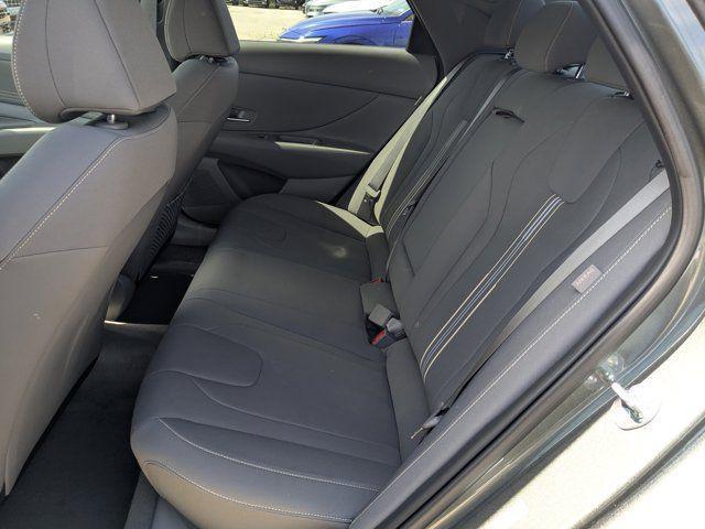 2025 Hyundai Elantra - $26,133