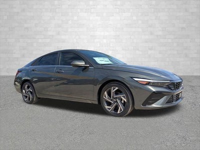 2025 Hyundai Elantra SEL Convenience 4DR Sedan