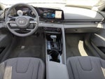 2025 Elantra Thumbnail 9