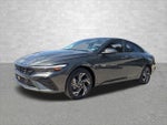 2025 Elantra Thumbnail 32