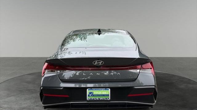 2025 Hyundai ELANTRA SEL Convenience