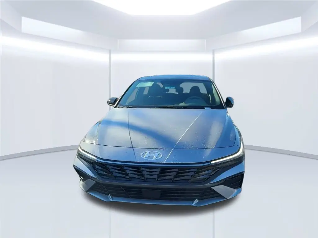 2026 Hyundai Elantra - $22,781