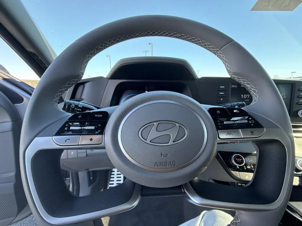 2026 Hyundai Elantra - $22,781