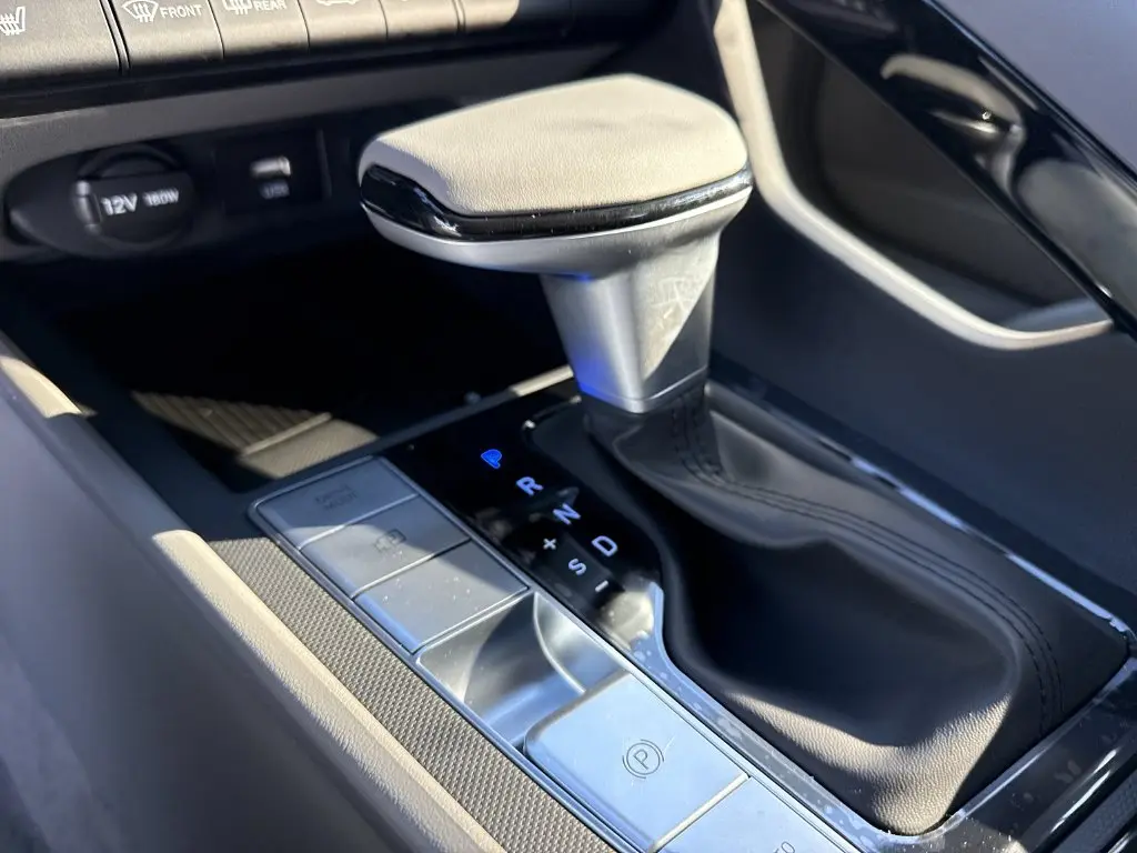 2026 Hyundai Elantra - $22,781