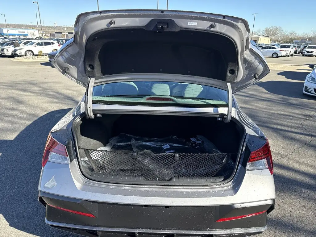 2026 Hyundai Elantra - $22,781