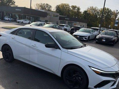 2026 Hyundai Elantra SEL Sport Premium 4DR Sedan
