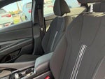 2026 Elantra Thumbnail 11