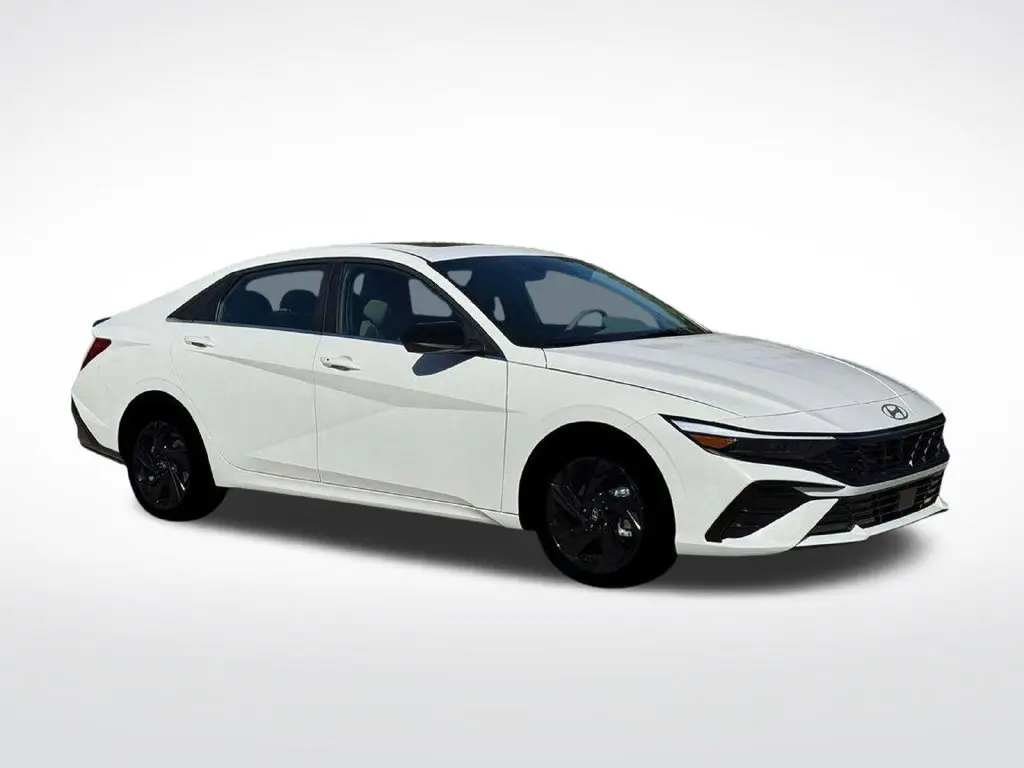 2026 Hyundai Elantra - $27,500