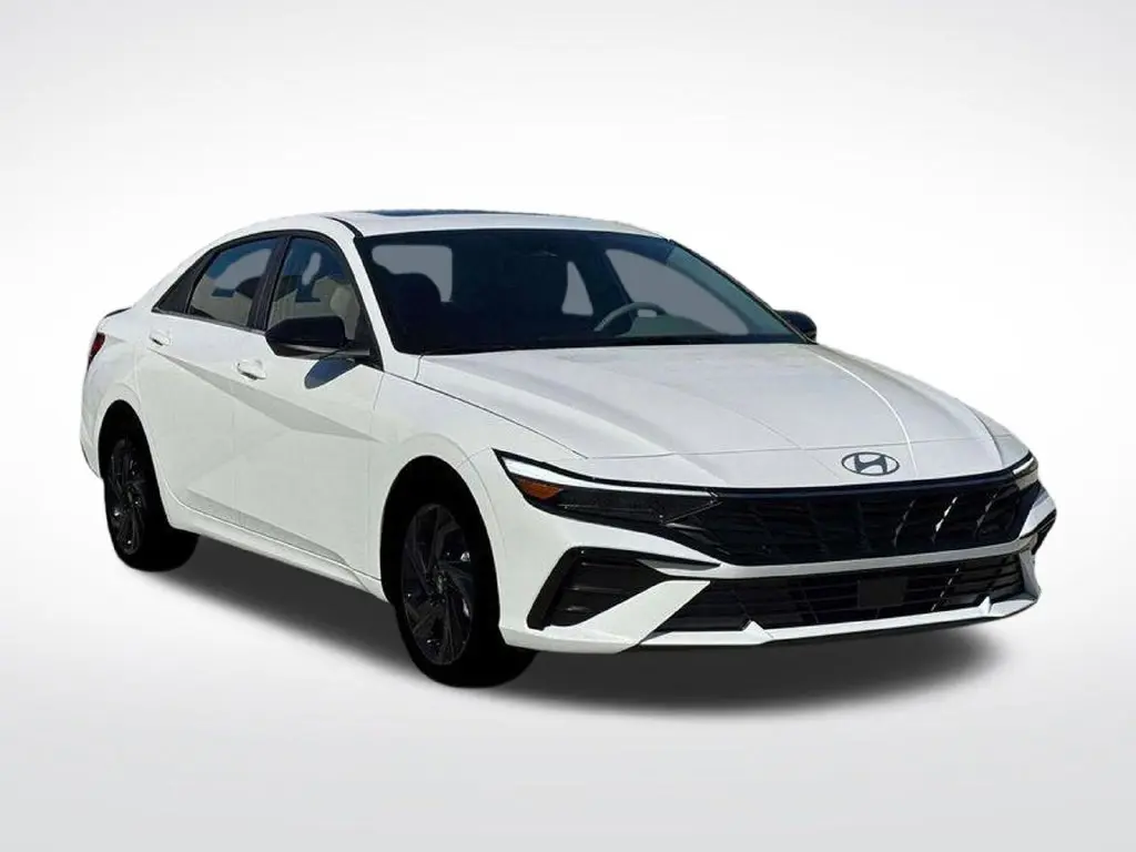 2026 Hyundai Elantra - $27,500
