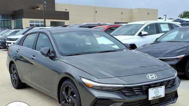 Preowned 2026 Hyundai ELANTRA SEL Sport Premium for Sale