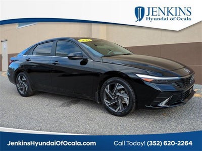 2024 Hyundai Elantra SEL 4DR Sedan