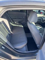 2024 Elantra Thumbnail 13