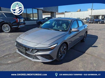 2024 Hyundai Elantra SEL 4DR Sedan