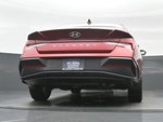 2024 Elantra Thumbnail 30