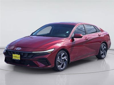 2024 Hyundai Elantra SEL 4DR Sedan
