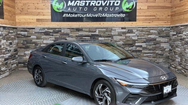 Preowned 2024 Hyundai ELANTRA SEL for Sale
