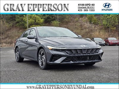 2024 Hyundai Elantra SEL 4DR Sedan