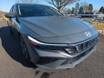 2024 Elantra Thumbnail 9