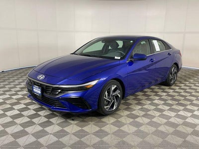 2025 Hyundai Elantra SEL Convenience 4DR Sedan