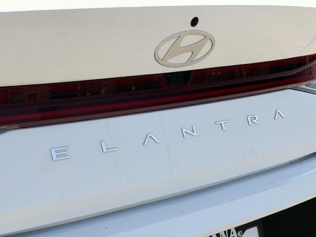 2025 Hyundai Elantra - $18,185