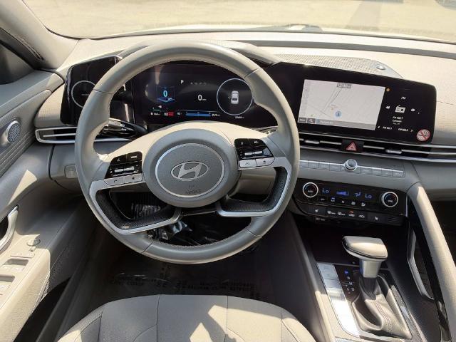 2025 Hyundai Elantra - $18,185
