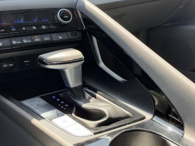 2025 Hyundai Elantra - $18,185