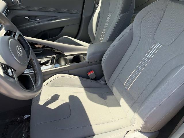2025 Hyundai Elantra - $18,185
