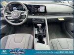 2025 Elantra Thumbnail 15