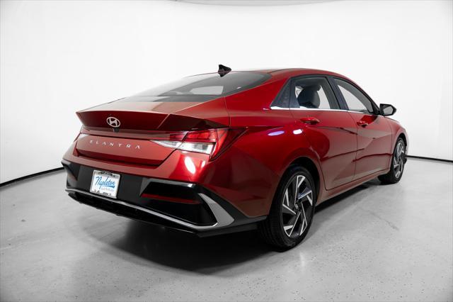 2025 Hyundai Elantra - $19,500