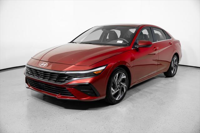 2025 Hyundai Elantra - $19,500