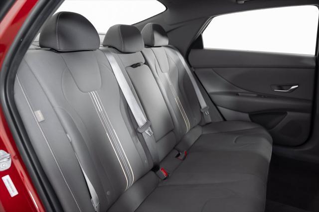 2025 Hyundai Elantra - $19,500