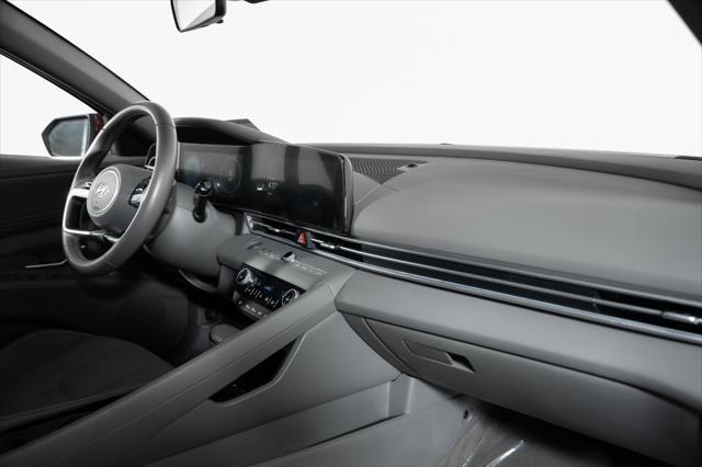 2025 Hyundai Elantra - $19,500