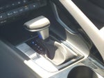 2025 ELANTRA Thumbnail 15