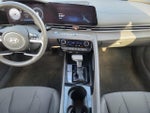 2025 Elantra Thumbnail 14