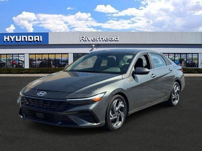 2025 Hyundai Elantra SEL Convenience 4DR Sedan