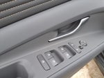 2025 Elantra Thumbnail 11