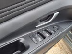 2025 Elantra Thumbnail 11