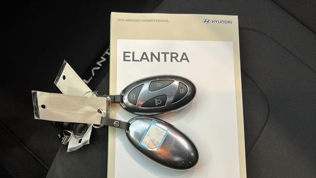 2025 Hyundai ELANTRA SEL Convenience