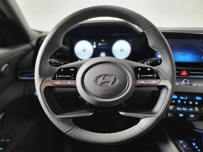 Photo of a 2025 Hyundai Elantra SEL Convenience 4DR Sedan for sale