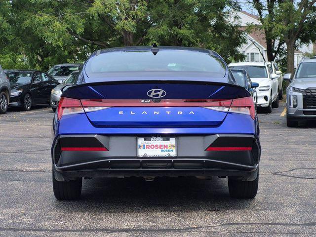 2026 Hyundai Elantra - $19,449