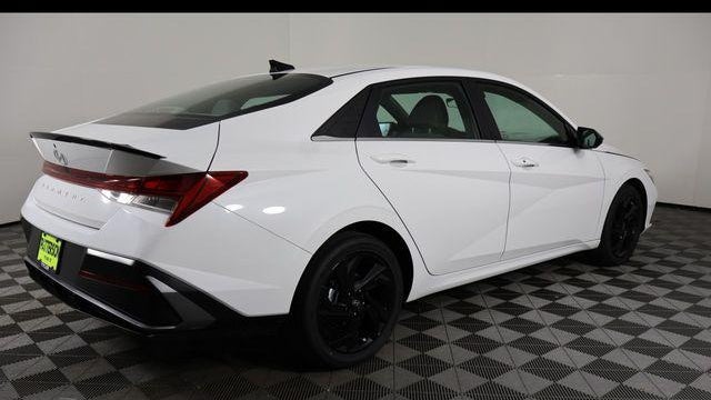 2026 Hyundai ELANTRA SEL Sport Premium