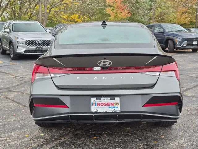 2026 Hyundai Elantra - $21,489