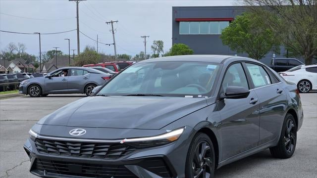 2026 Hyundai ELANTRA SEL Sport Premium