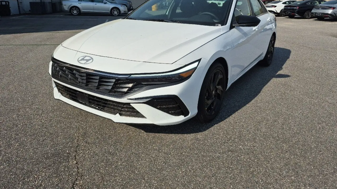 2026 Hyundai ELANTRA SEL Sport Premium