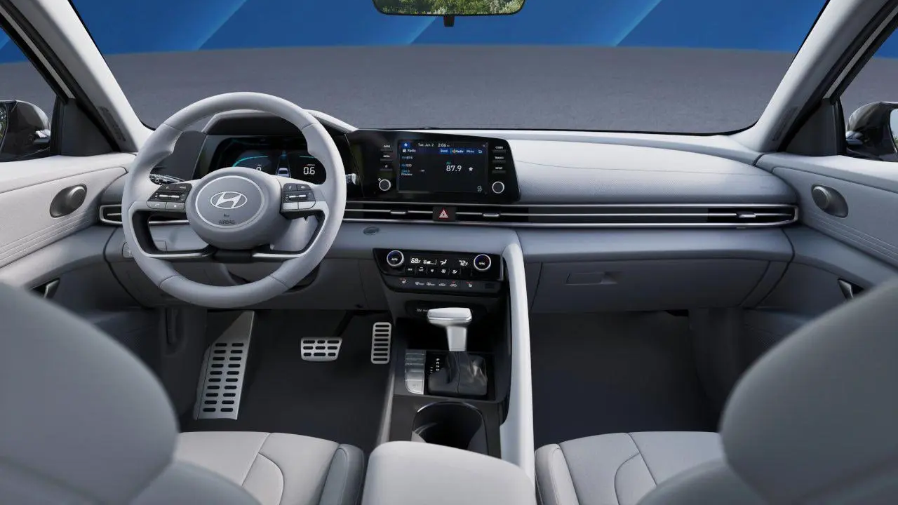 2026 Hyundai ELANTRA SEL Sport Premium