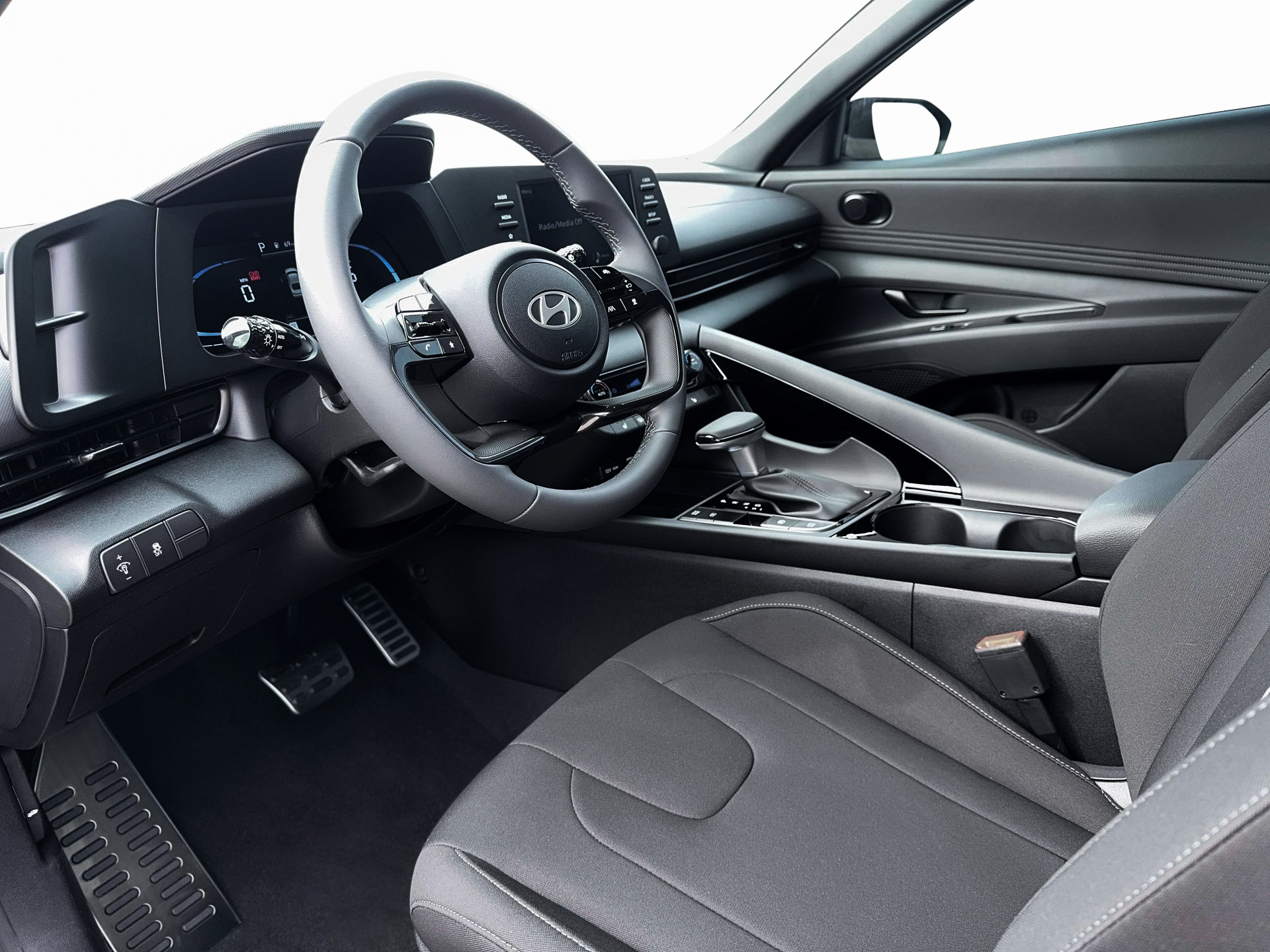 2026 Hyundai Elantra - $24,571