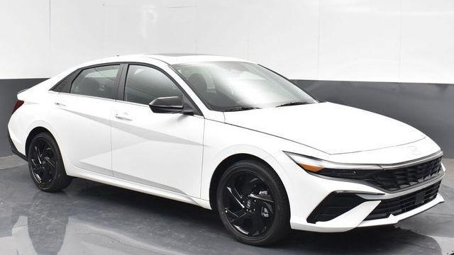 Preowned 2026 Hyundai ELANTRA SEL Sport Premium for Sale