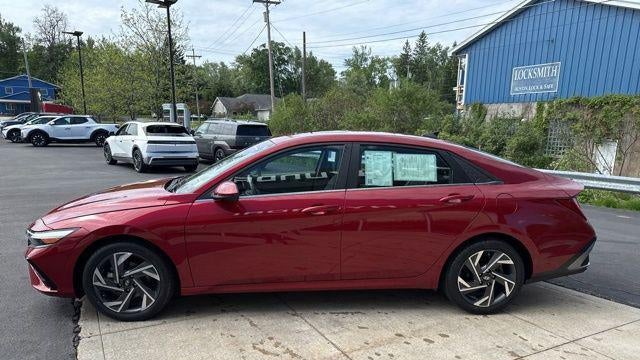 2024 Hyundai ELANTRA SEL